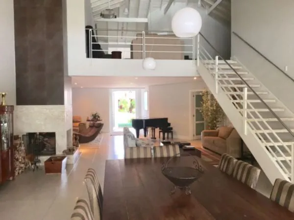 Imagem Casa Condominio para Venda - 414m², 4 dormitórios, sendo 4 suites, 4 vagas - Belém Novo