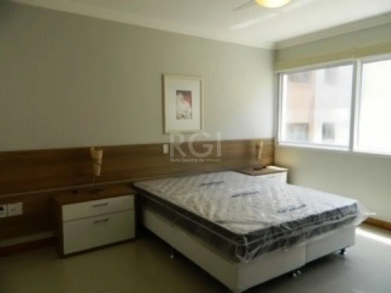 Imagem Apartamento para Venda - 190m², 4 dormitórios, sendo 4 suites, 2 vagas - Navegantes