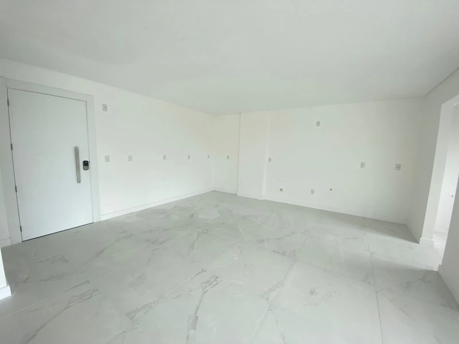 Imagem Apartamento à venda com 130m2 por R$ 1.370.000,00