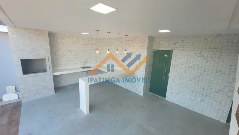 Imagem Casa Duplex no bairro Caravelas
