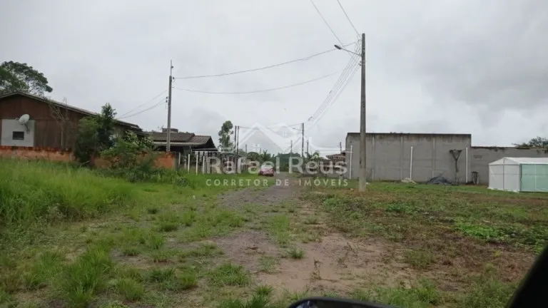 Terreno à Venda, 300 m² em Guarita - Sombrio