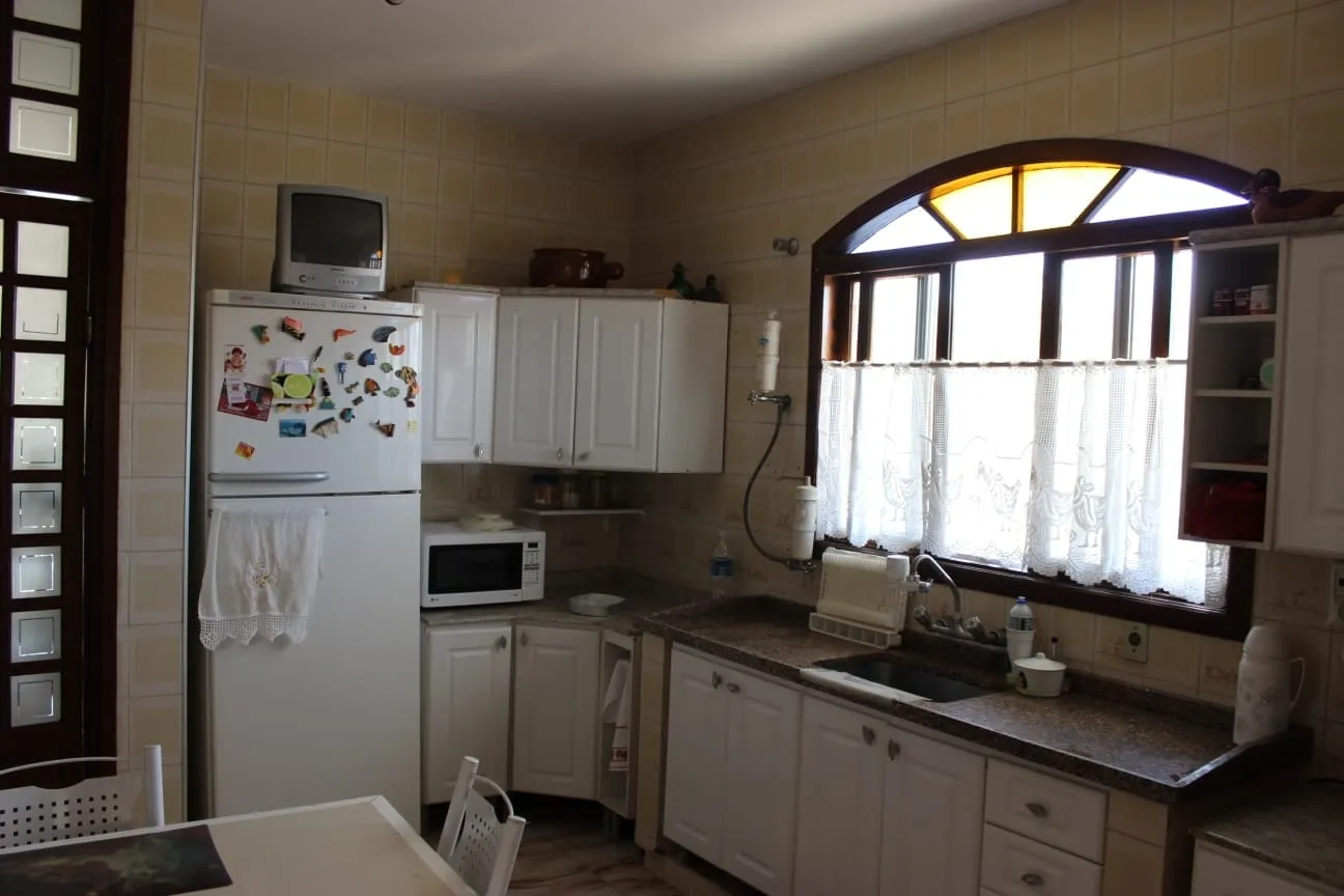 Imagem Casa à venda 4 Quartos, 1 Suite, 4 Vagas, 746.44M², Portal das Colinas, Guaratinguetá - SP