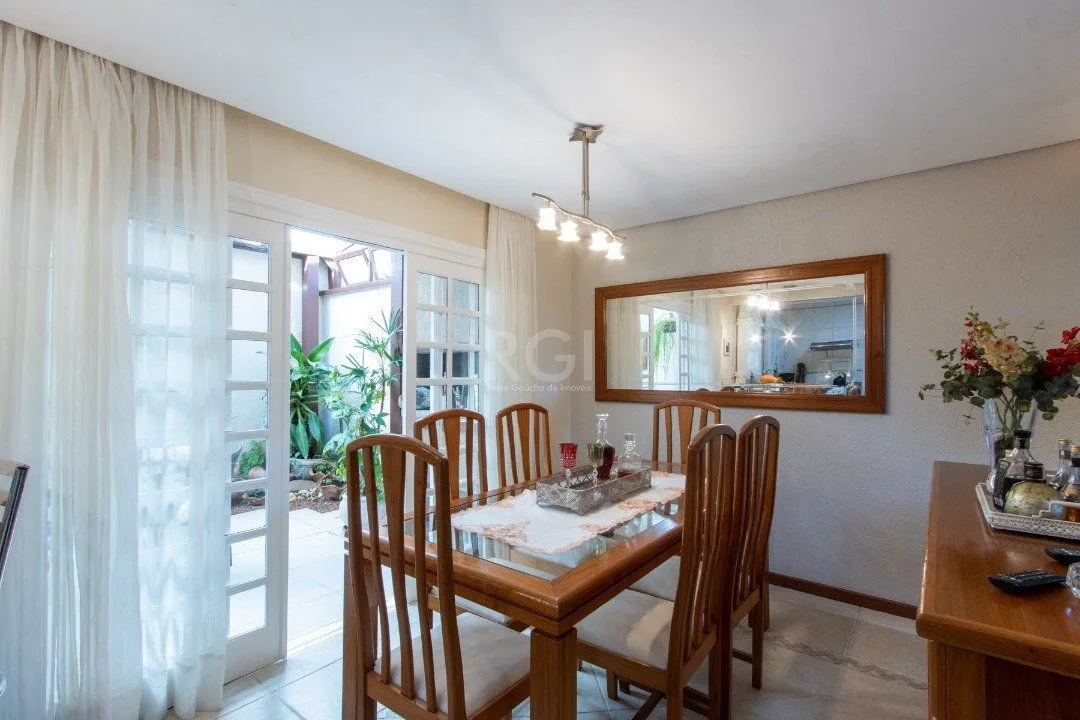 Imagem Casa de Condomínio em Vila Conceição