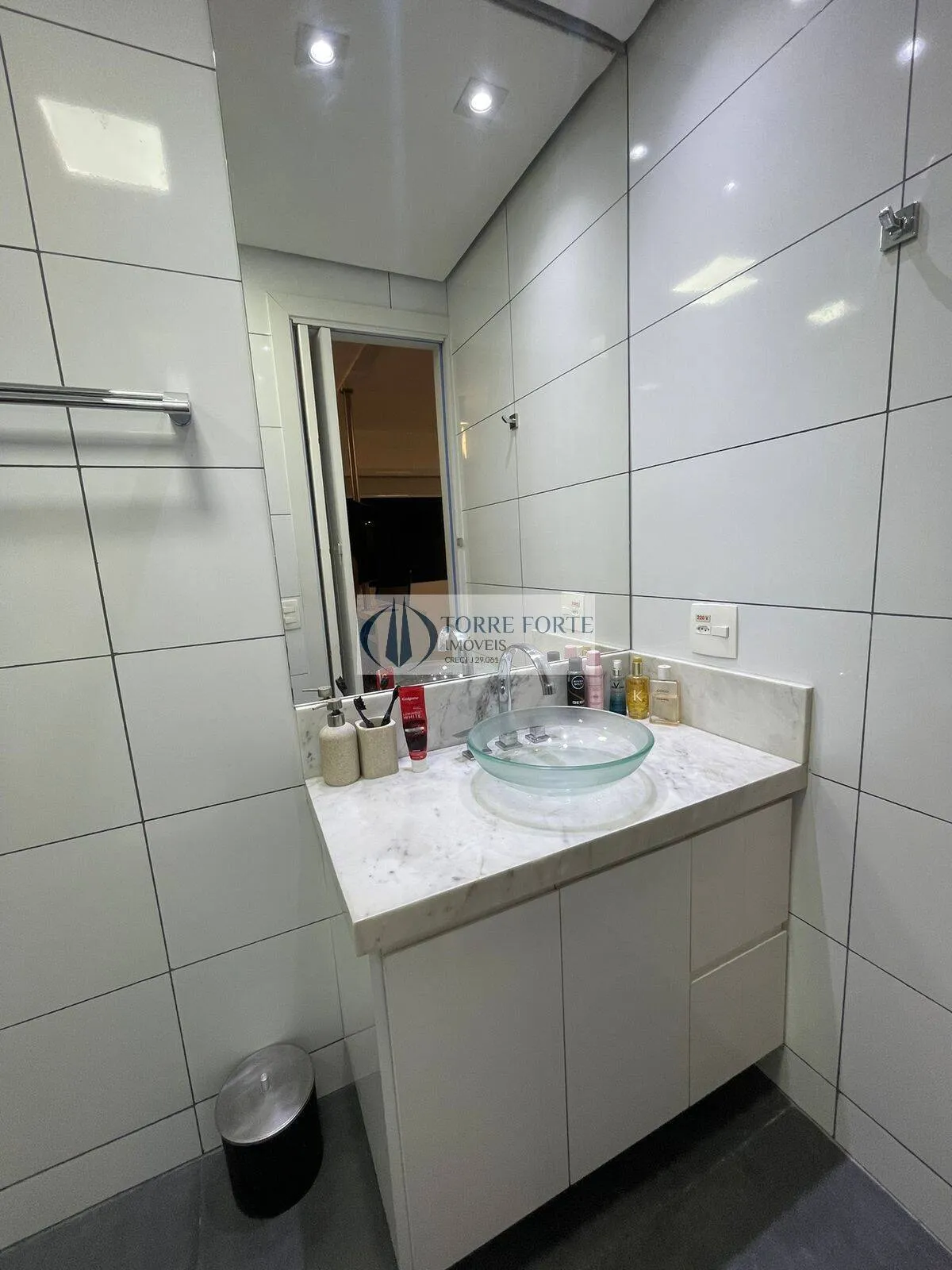 Imagem Studio com 31 m², mobiliado, 1 banheiro, 1 vaga de garagem, Jardim América