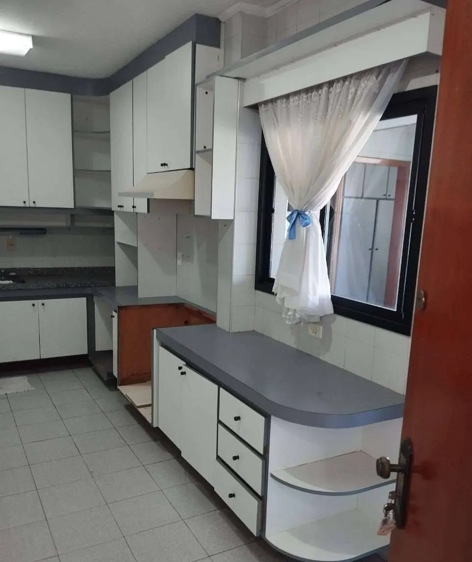 Imagem Apartamento de 4 dormitórios na Vila Bastos - Santo André