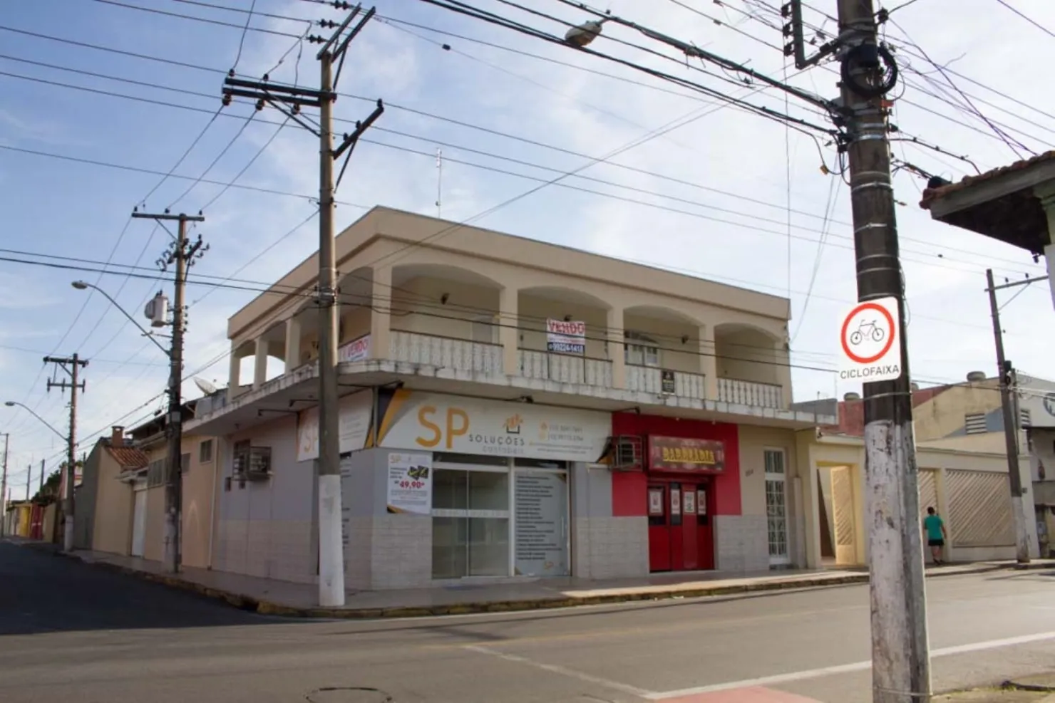 Imagem Casa à venda 3 Quartos, 1 Suite, 3 Vagas, 354M², Santana, Pindamonhangaba - SP