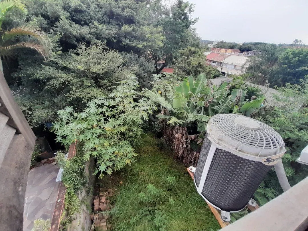 Imagem Casa para Venda com 3 dormitórios, sendo 1 suites e 3 vagas no bairro Ipanema