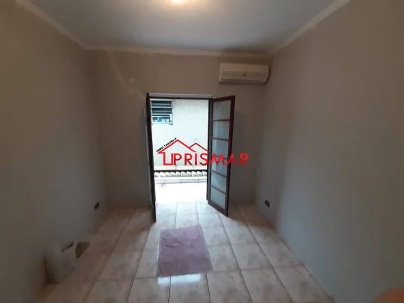Imagem Sobradinho de Vila 2 dormitorios Macuco 1 vaga