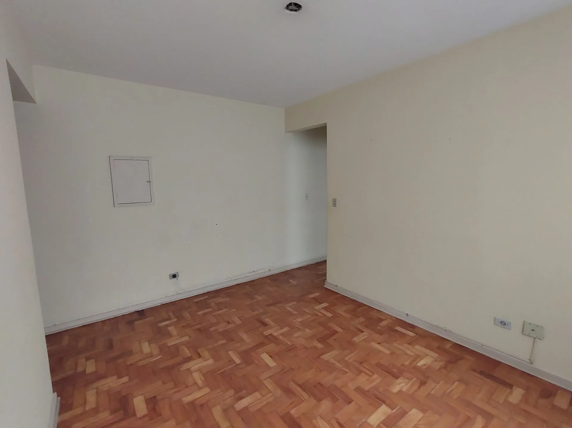 Imagem Apartamento em Perdizes, 69 m2, 2 Dormitórios 2 banheiros, área de serviço com quarto de serviço, 1 Vaga de Garagem. Próxima a futura Estação Metrô Perdizes.