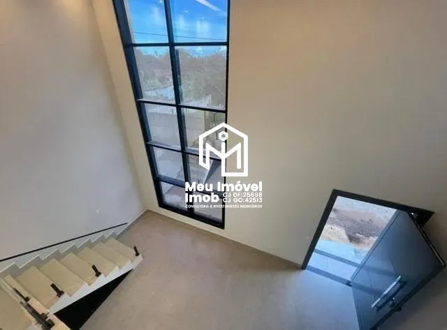 Imagem SHA Quadra 4 Arniqueiras Casa 3 Suítes 2 Vagas Útil 270 m² Terreno 235 m²