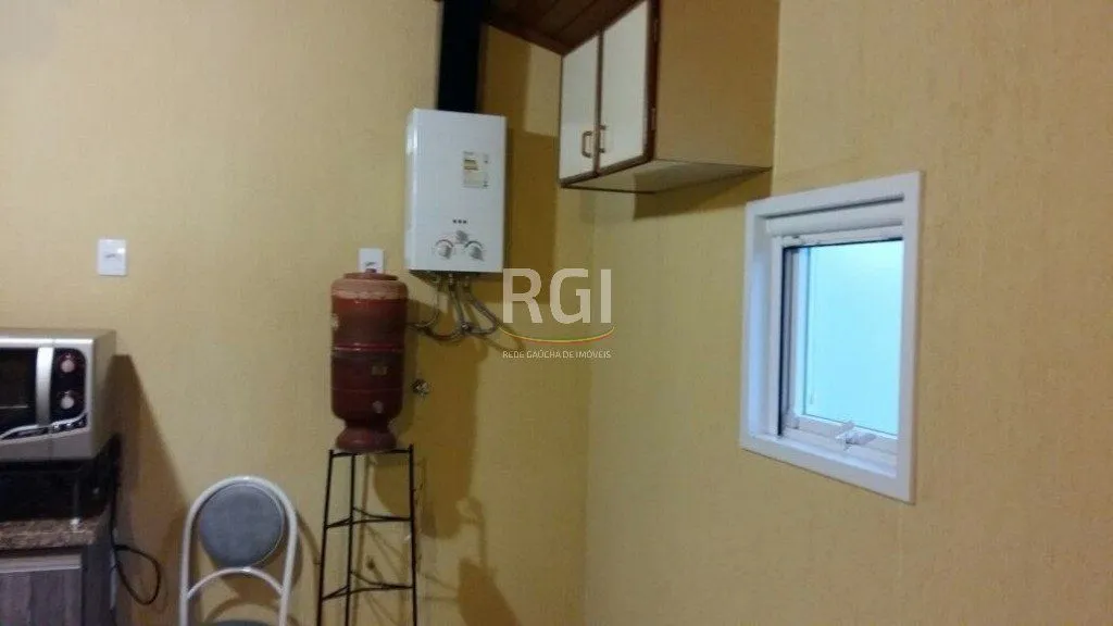 Imagem Sobrado para Venda - 245m², 4 dormitórios, sendo 1 suites, 3 vagas - Jardim Itu