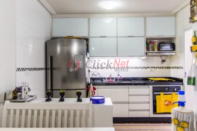 Imagem Apartamento à Venda com 2 dormitórios e vaga em prédio sem condomínio no bairro Parque Novo Oratório em Santo André