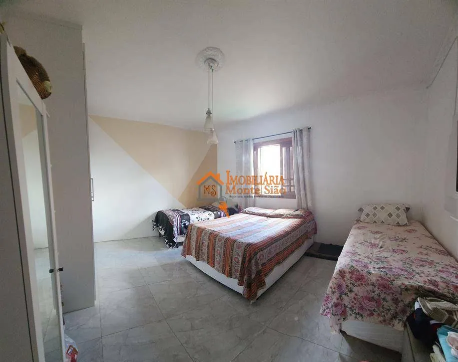 Imagem Sobrado com 5 dormitórios à venda, 300 m² por R$ 1.280.000,00 - Portão - Arujá/SP