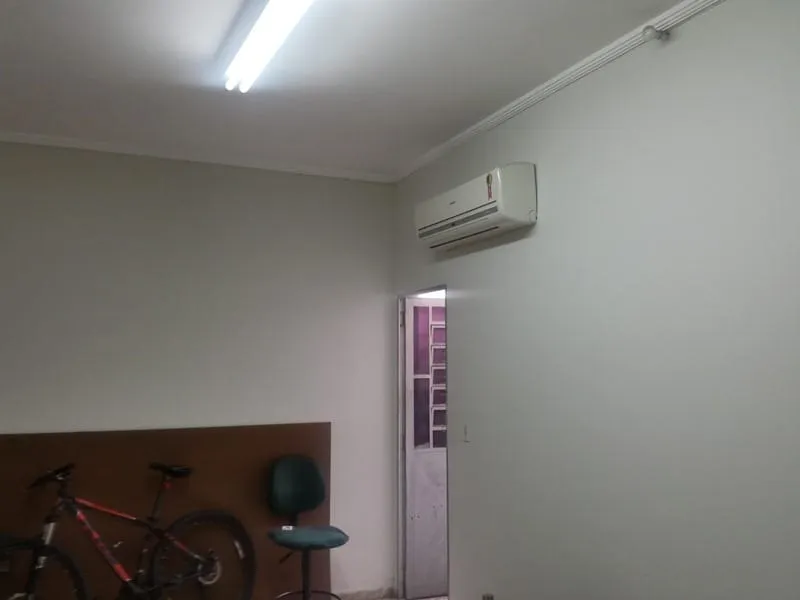 Imagem Comercial à venda 2 Quartos, 2 Suites, 360M², Centro, Pindamonhangaba - SP