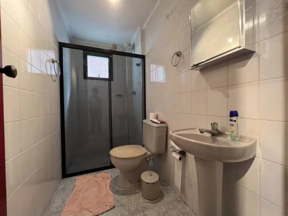 Imagem Apartamento com 3 dorms, Guilhermina, Praia Grande - R$ 750 mil, Cod: 1990