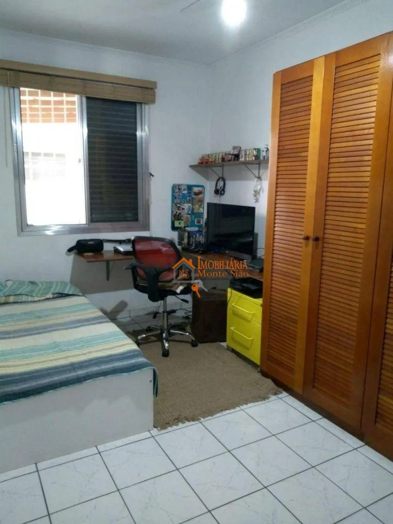 Imagem Casa com 3 dormitórios à venda, 176 m² por R$ 741.000,00 - Jardim Nova Taboão - Guarulhos/SP