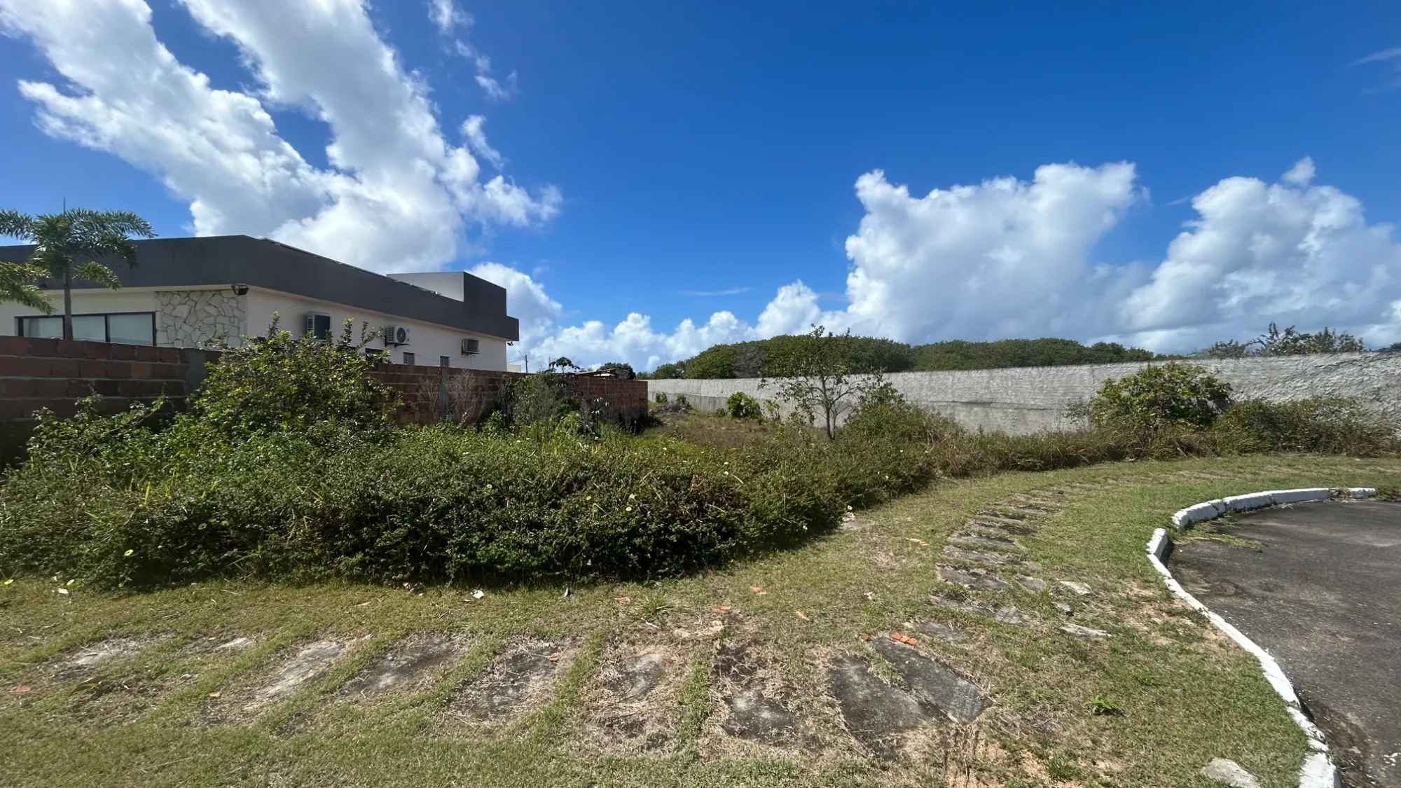 Imagem Terreno à Venda, 1.000 m² em Barra do Jacuípe - Camaçari