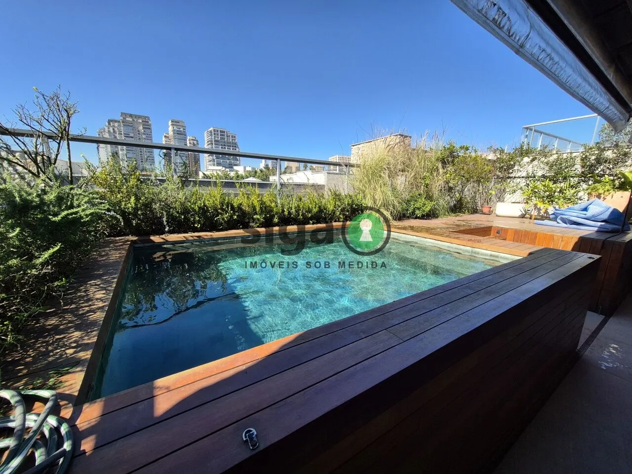 Imagem Casa em Condomínio a venda no Cidade Jardim com 5 quartos
