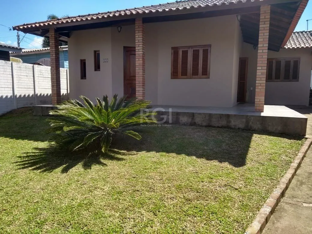 Imagem Casa para Venda - 250m², 2 dormitórios, 4 vagas - Lageado