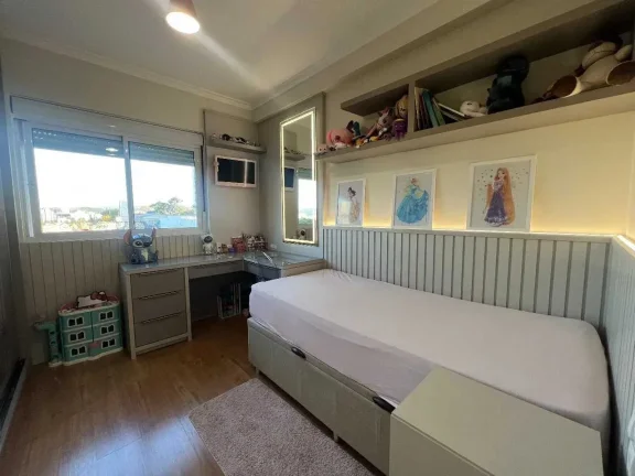 Imagem Apartamento com 2 dormitórios sendo 1 suíte e 1 vaga de garagem em Florianópolis/SC