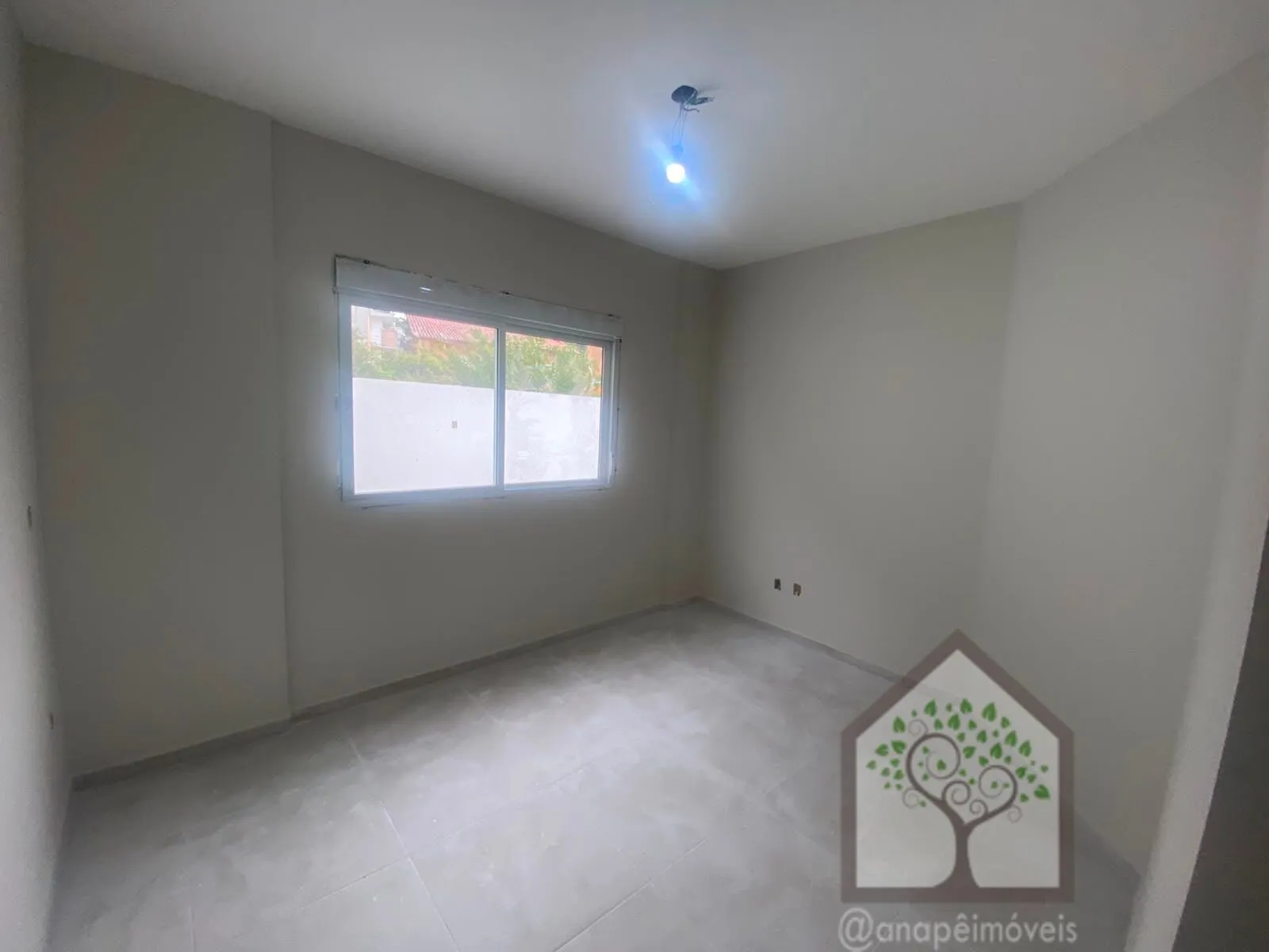 Imagem Apartamento 2 dormitórios à venda próximo à UFSC