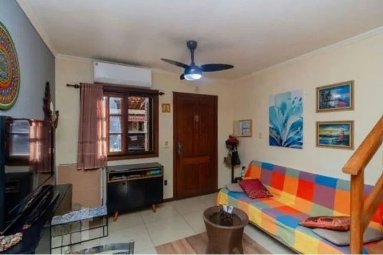 Imagem Casa em condomínio 3 dormitórios ´- Bairro Camaquã