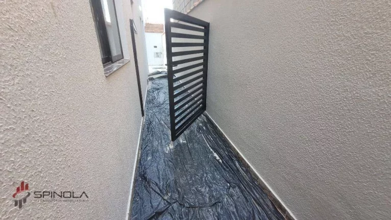 Imagem Sobrado com 2 dormitórios à venda, 59 m² por R$ 365.000,00 - Vila Caiçara - Praia Grande/SP