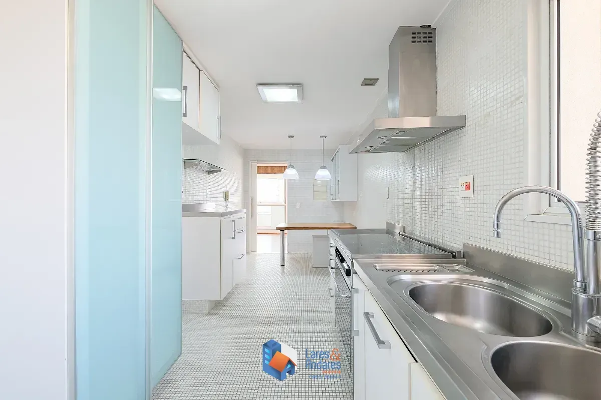 Imagem Apartamento para venda em Itaim Bibi com 3 quartos, sendo 3 suítes, 146m²