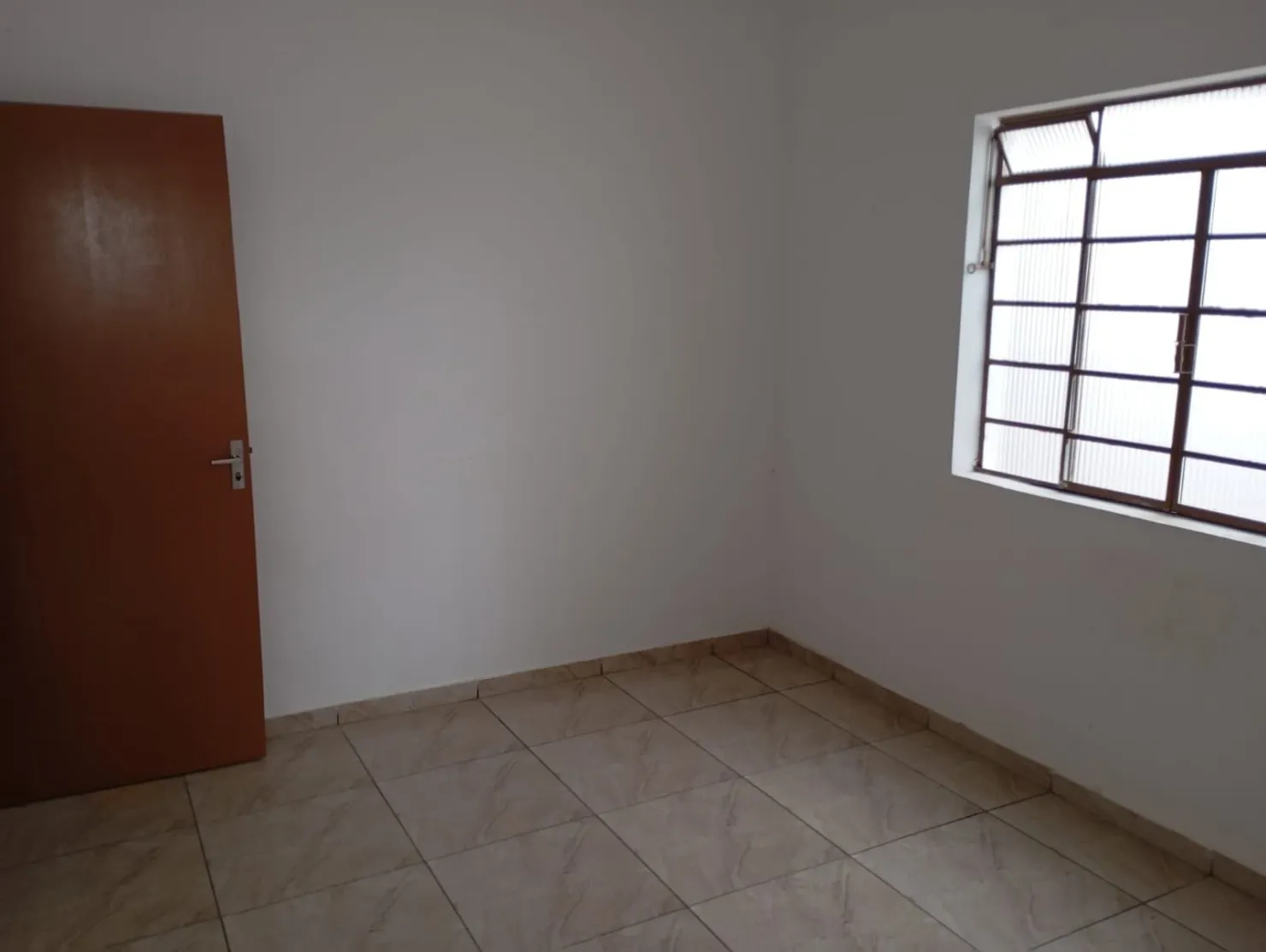 Imagem Casa à venda, Loteamento Jardim Imperial, Pindamonhangaba, SP