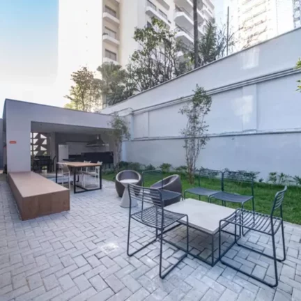 Imagem Studio de 27m², com varanda, excelente localização, 5 min a pé da Estação Campo Belo do Metrô!