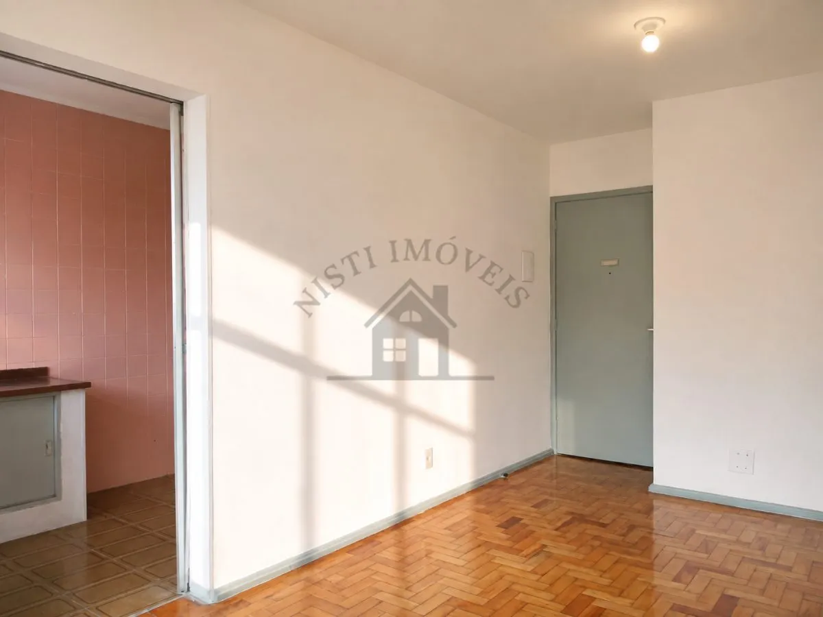 Imagem Apartamento 2 quartos para Venda no bairro Vila Ipiranga em Porto Alegre