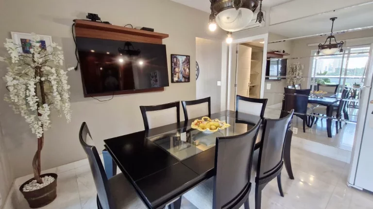 Imagem Apartamento à venda em São Paulo, Cidade Monções, com 3 quartos, 240m2