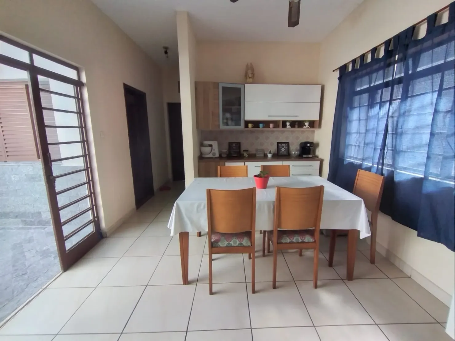 Imagem Casa à venda 3 Quartos, 1 Suite, 2 Vagas, 300M², Jardim Rosely, Pindamonhangaba - SP