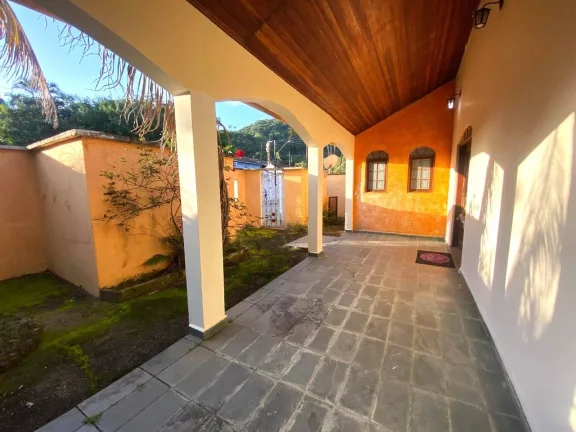 Imagem Linda casa à venda no bairro Canto do Morro- Iguape/SP