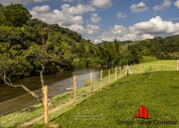 Imagem Chácara a Venda na Região do Wenceslau Braz-MG