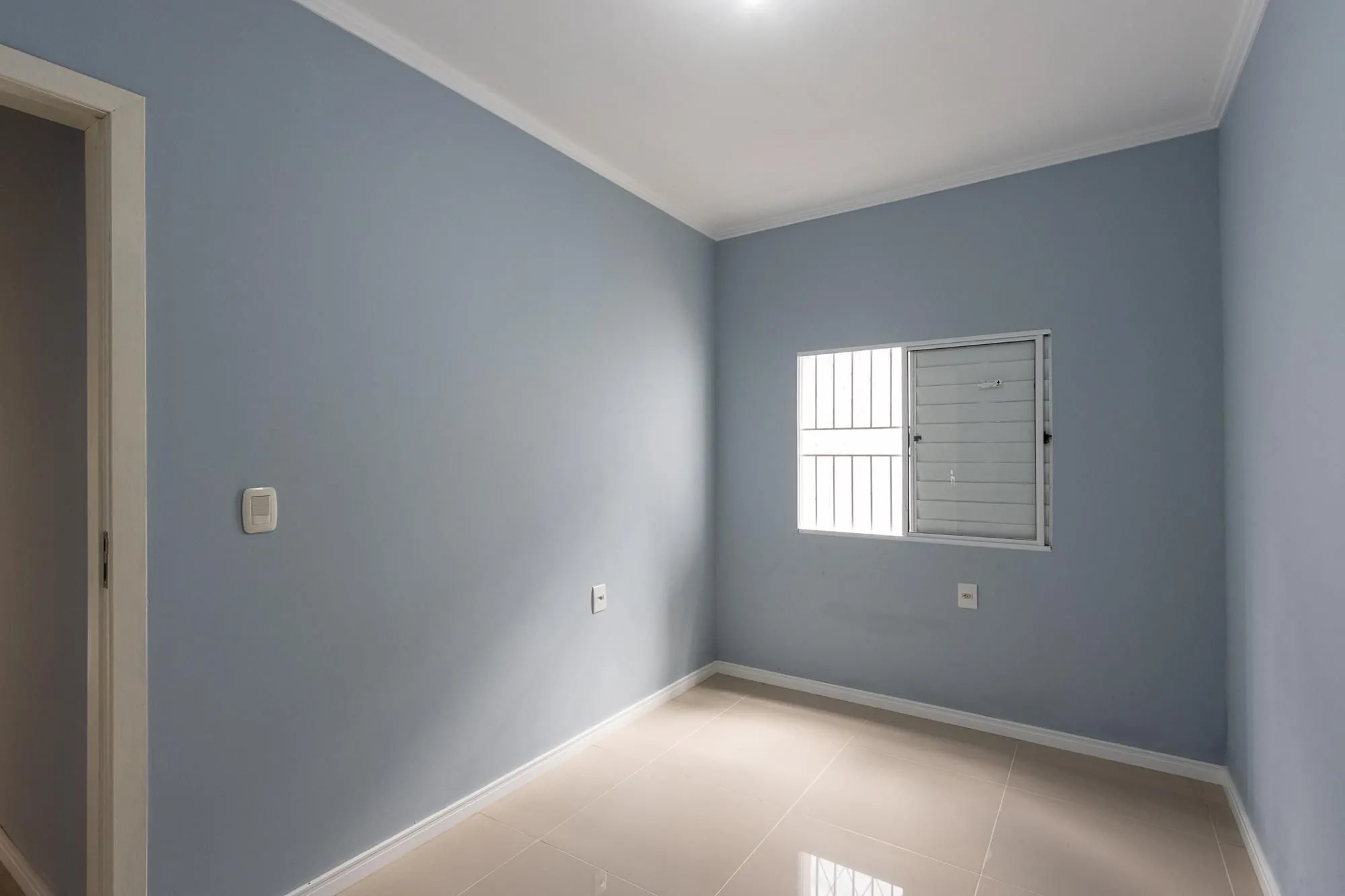 Imagem Terreno com 2 casas, 4 quartos, 1 suite - Bairro Cavalhada