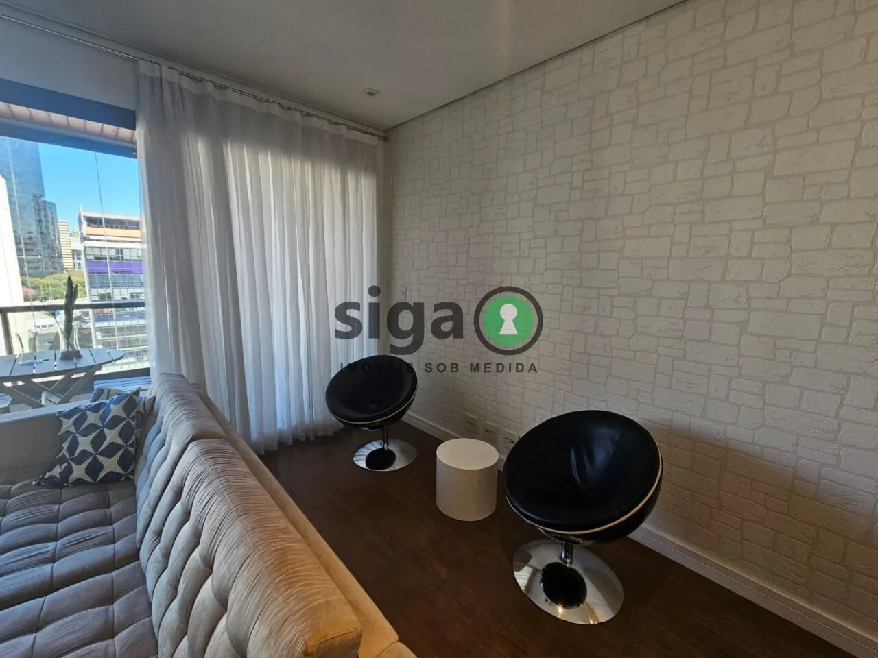 Imagem Apartamento mobiliado para alugar no Condomínio Limited Funchal