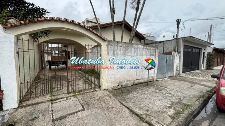 Foto do imóvel Casa em excelente localização no centro de Ubatuba com edicula