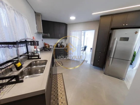 Imagem Casa Sobrado, 4 Dormitórios (4 suítes), Condomínio Jaguary, Urbanova.