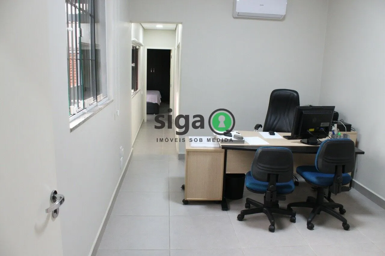 Imagem SOBRADO EM CAMPO BELO com 3 dormitórios sendo 1 suite e 2 vagas garagem