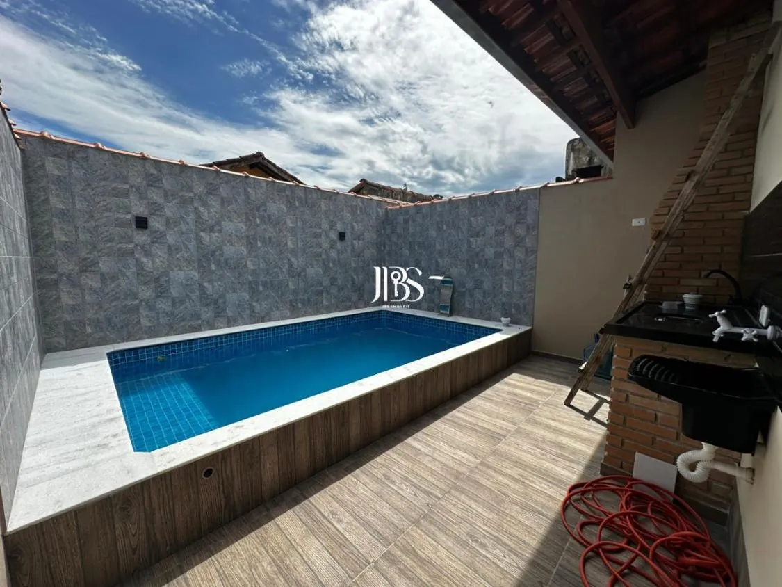 Imagem EXCELENTE CASA NOVA COM PISCINA À VENDA EM ITANHAÉM