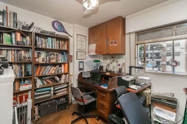 Imagem Apartamento localizado no bairro de Cerqueira Cesar - São Paulo - SP de 98 m2 de àrea útil com 3 dormitórios, sendo 1 suite.