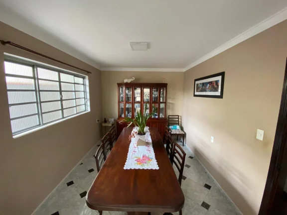 Imagem Casa Maravilhosa no Parque dos Pássaros 295 m² 4 Dormitorios 3 vagas