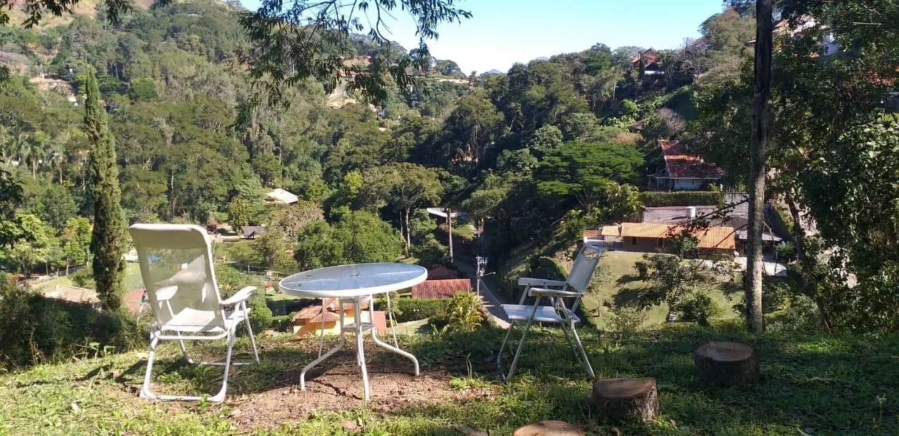 Imagem Casa em Condomínio para Locação em Petrópolis / RJ no bairro Itaipava