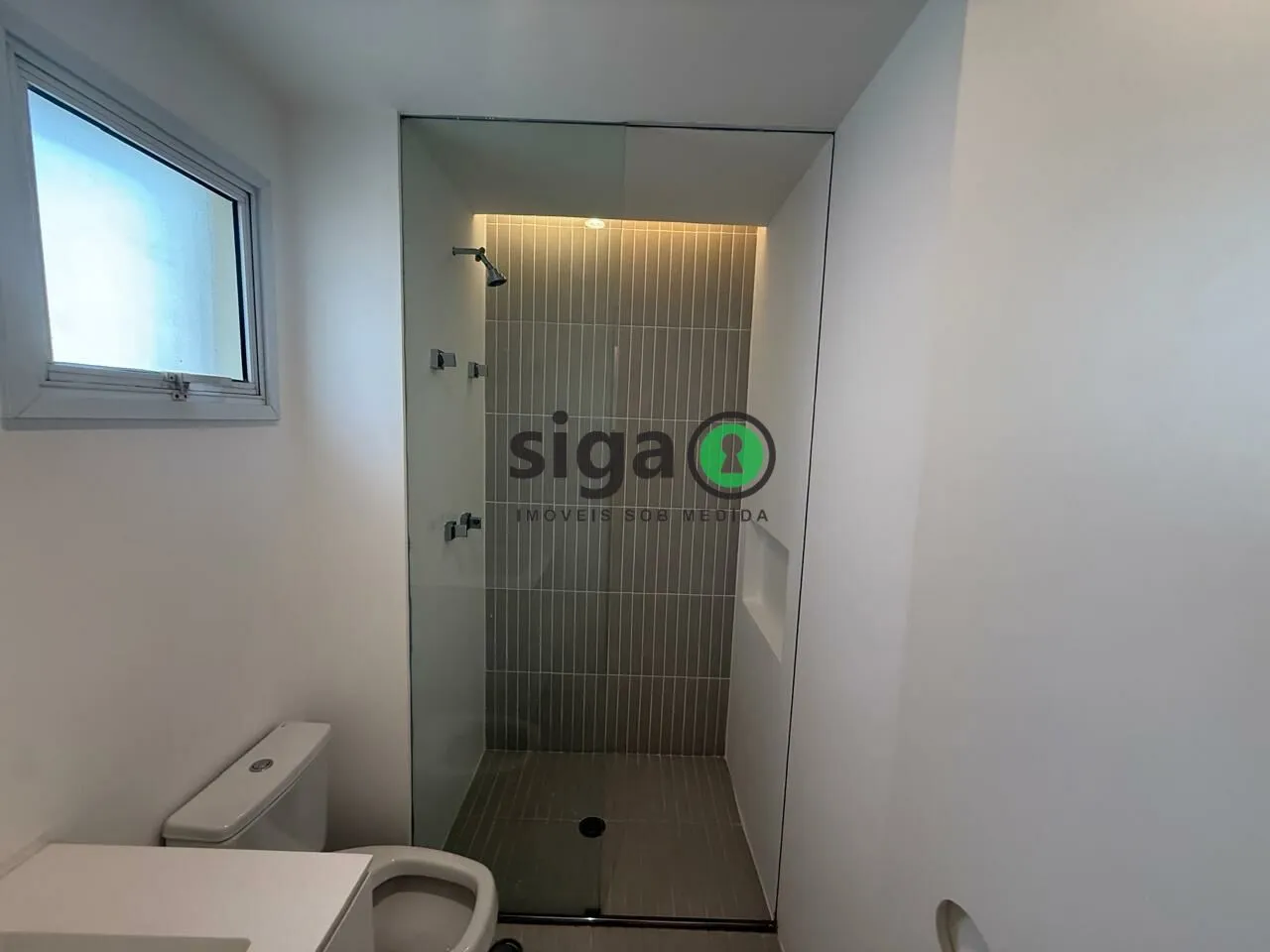 Imagem Alto Padrão no Tatuapé: 174m² com Suítes Impecáveis e 3 Vagas
