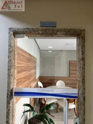 Imagem Apartamento de 2 quartos com 2 suítes e 2 vagas na Ocian, Praia Grande-SP: confira essa oportunidade única de 100m²!