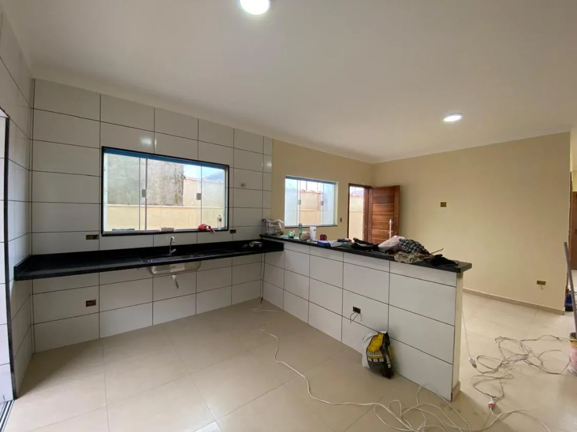 Imagem CASA NOVA COM PISCINA E ACEITA FINANCIAMENTO BANCÁRIO NO JARDIM JAMAICA EM ITANHAÉM