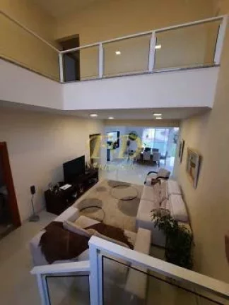 Imagem Casa de Alto Padrão em Condomínio Fechado Atibaia