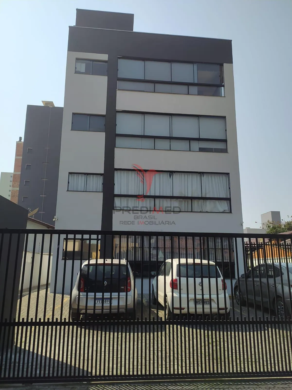 Foto do imóvel Apartamento na Praia em Balneário Piçarras, Santa Catarina em Itacolomi, Balneário Piçarras - SC