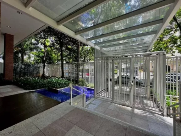 Imagem LINDO DUPLEX COM DUAS SUÍTES, ANDAR ALTO, DECORADO E MOBILIADO, VISTA LIVRE ETERNA PARA O CAMPO BELO